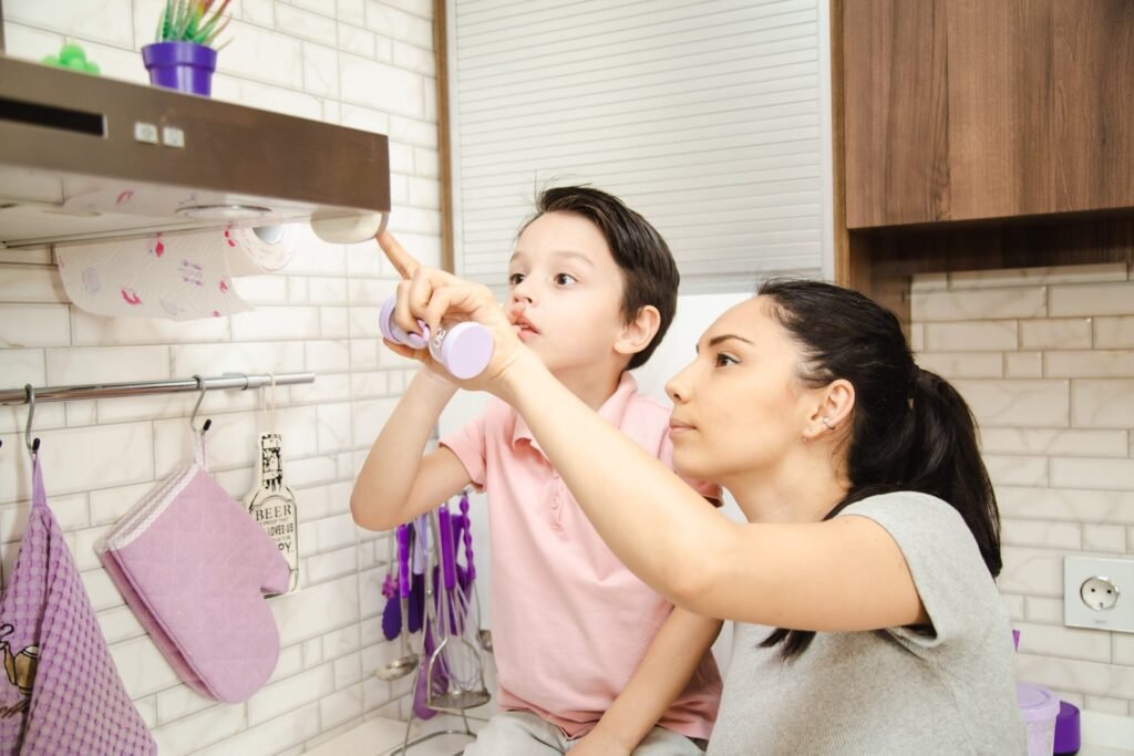 Babysitting Maid in Mumbai